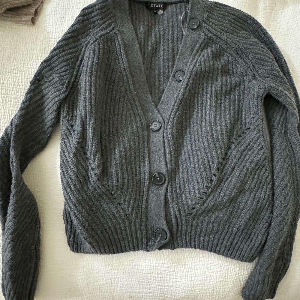 1.State Cardigan - Picture 2 of 2